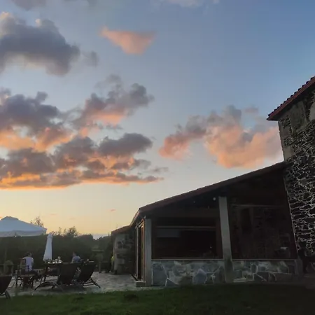 As Casinas Porto De Bois Alojamento de Acomodação e Pequeno-almoço O Coto