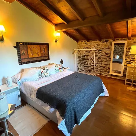 Alojamento de Acomodação e Pequeno-almoço As Casinas Porto De Bois