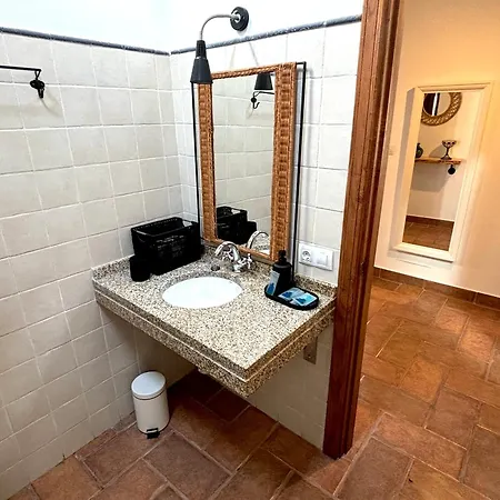 Alojamento de Acomodação e Pequeno-almoço As Casinas Porto De Bois 3*